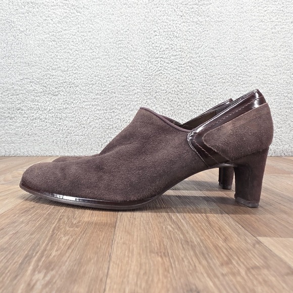 Stuart Weitzman Brown Suede Ankle Shootie Block Heel Women's Size 8.5 M - Picture 2 of 13